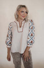 Load image into Gallery viewer, Embroidered Details Blouse