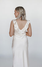 Load image into Gallery viewer, Champagne Toast Midi Dress