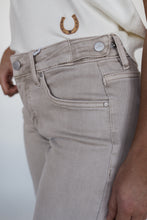 Load image into Gallery viewer, The Maeve Jeans
