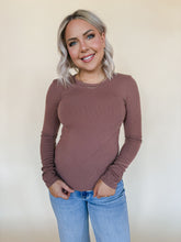 Load image into Gallery viewer, Long Sleeve Basic in Red Bean
