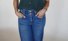 Load image into Gallery viewer, The Chloe Jeans
