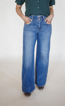 Load image into Gallery viewer, The Chloe Jeans
