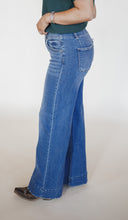 Load image into Gallery viewer, The Chloe Jeans
