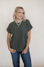 Load image into Gallery viewer, Cable Knit Sleeveless Sweater
