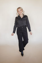 Load image into Gallery viewer, Black Rhinestone Jeans
