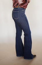 Load image into Gallery viewer, The Gemma Trouser Jeans
