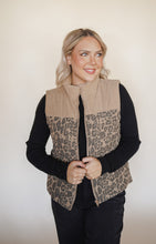 Load image into Gallery viewer, Leopard Vest
