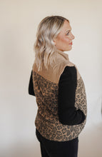 Load image into Gallery viewer, Leopard Vest
