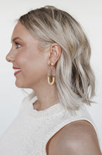Load image into Gallery viewer, Wooden &amp; Clear Earrings
