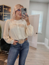 Load image into Gallery viewer, Sweet &amp; Simple Blouse
