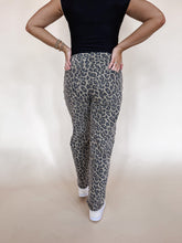 Load image into Gallery viewer, Leopard Barrel Jeans
