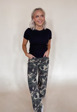 Load image into Gallery viewer, Camo Jeans
