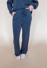 Load image into Gallery viewer, The Lauren Lounge Pant in Navy
