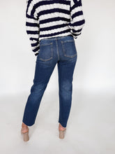 Load image into Gallery viewer, The Haley High Rise Slim Barrel Jeans
