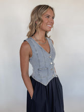 Load image into Gallery viewer, Dallyn Denim Vest
